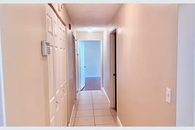 6952 SW 39th Street #C106, Davie, FL 33314 - Photo 9