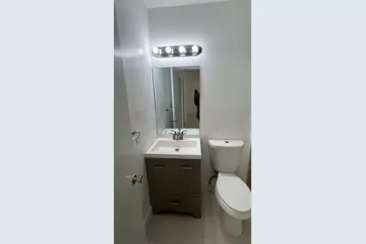 220 SE 22nd Avenue #Unit 2, Pompano Beach, FL 33062 - Photo 11