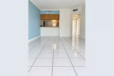 10113 Twin Lakes Drive #24-E, Coral Springs, FL 33071 - Photo 5
