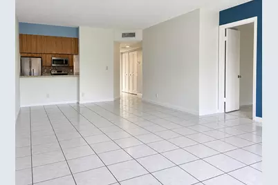 10113 Twin Lakes Drive #24-E, Coral Springs, FL 33071 - Photo 3