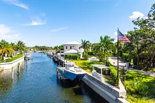 12898 S Shore Dr, Palm Beach Gardens, FL 33410 - Photo 81