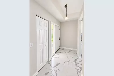 107 Half Moon Circle #D, Jupiter, FL 33458 - Photo 3