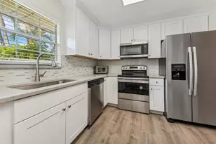 118 Amherst Ln, Lake Worth, FL 33467 - Photo 1