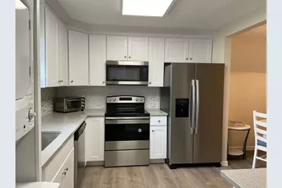 118 Amherst Lane, Lake Worth, FL 33467 - Photo 3