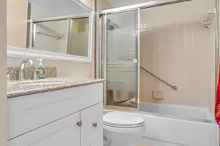 7216 Fairfax Dr, Tamarac, FL 33321 - Photo 35