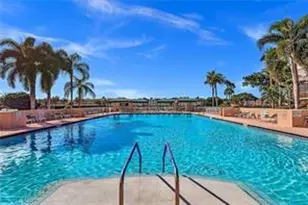 7216 Fairfax Dr, Tamarac, FL 33321 - Photo 47