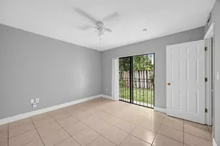 4552 NW 185th St, Miami Gardens, FL 33055 - Photo 13