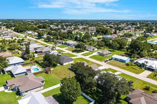 2044 SW Americana St, Port Saint Lucie, FL 34953 - Photo 5