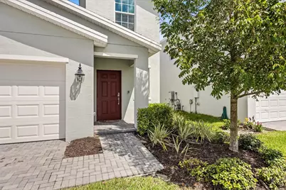 11065 NW Pondside Lane, Port Saint Lucie, FL 34987 - Photo 3