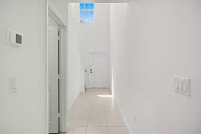 11065 NW Pondside Lane, Port Saint Lucie, FL 34987 - Photo 5