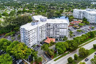 1300 NE Miami Gardens Dr, Miami, FL 33179 - Photo 39