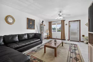 253 Northampton M, West Palm Beach, FL 33417 - Photo 3