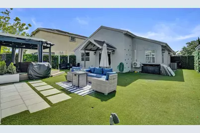 372 W Riverbend Drive #372, Sunrise, FL 33326 - Photo 29