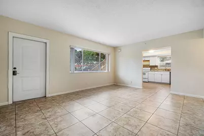 701 NE 7th Avenue #4, Delray Beach, FL 33483 - Photo 5