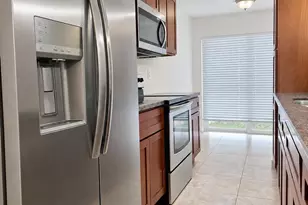 838 NW 82nd Ave, Plantation, FL 33324 - Photo 9