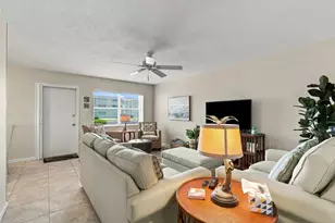 530 Horizons E, Boynton Beach, FL 33435 - Photo 7