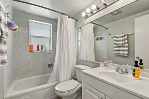 530 Horizons E, Boynton Beach, FL 33435 - Photo 15