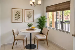 13700 SW 11th St, Pembroke Pines, FL 33027 - Photo 7