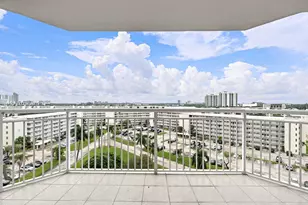 18021 Biscayne Blvd, Aventura, FL 33160 - Photo 25