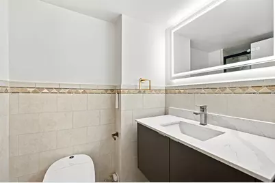 18021 Biscayne Boulevard #901, Aventura, FL 33160 - Photo 23