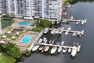 18021 Biscayne Blvd, Aventura, FL 33160 - Photo 39