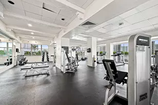 18021 Biscayne Blvd, Aventura, FL 33160 - Photo 29