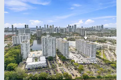 18021 Biscayne Boulevard #901, Aventura, FL 33160 - Photo 43