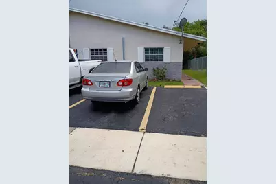 1845 NW 55th Avenue #4, Lauderhill, FL 33313 - Photo 5