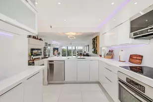 1523 E Hillsboro Blvd, Deerfield Beach, FL 33441 - Photo 1