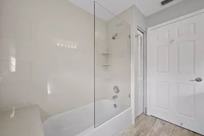 15522 Cypress Park Drive, Wellington, FL 33414 - Photo 27