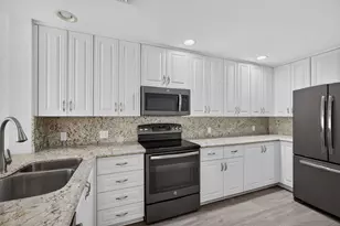 4506 Illicium Dr, Palm Beach Gardens, FL 33418 - Photo 9