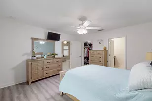 5557 SE Isabelita Ave, Stuart, FL 34997 - Photo 23