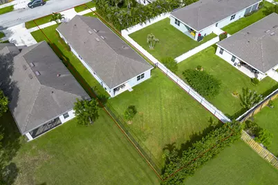 5557 SE Isabelita Avenue, Stuart, FL 34997 - Photo 49