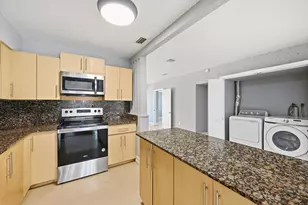 740 E Evanston Cir, Fort Lauderdale, FL 33312 - Photo 19