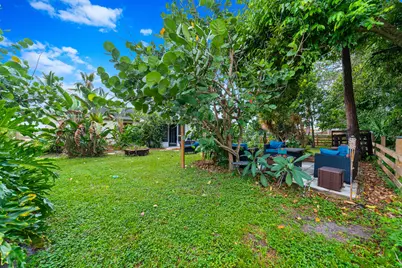 245 SW De Gouvea Terrace, Port Saint Lucie, FL 34984 - Photo 25