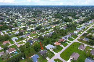 245 SW De Gouvea Terrace, Port Saint Lucie, FL 34984 - Photo 31