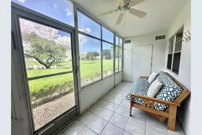 1041 Guilford C, Boca Raton, FL 33434 - Photo 11