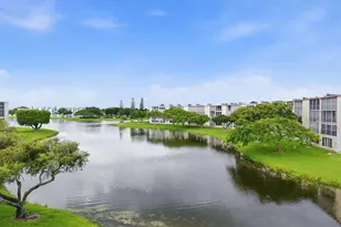 1041 Guilford C, Boca Raton, FL 33434 - Photo 13