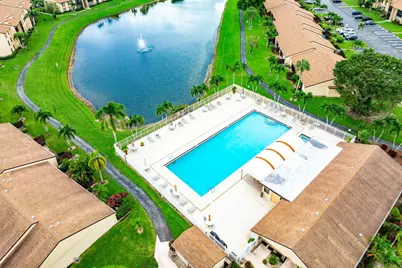 805 Sky Pine Way #F2, Greenacres, FL 33415 - Photo 5