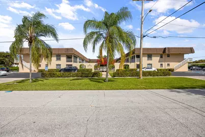 342 Southwind Drive #102, North Palm Beach, FL 33408 - Photo 1