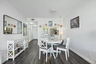 2764 NW 104th Ave, Sunrise, FL 33322 - Photo 9