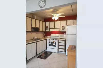 904 Flanders Drive S, Delray Beach, FL 33484 - Photo 7