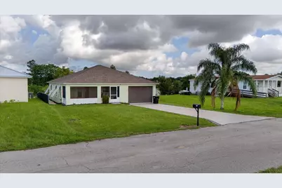 908 Riverside Drive SW, Moore Haven, FL 33471 - Photo 3