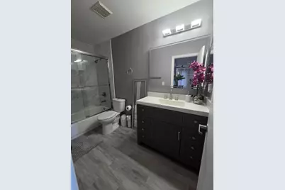 3271 NW 44th Street #5, Oakland Park, FL 33309 - Photo 15