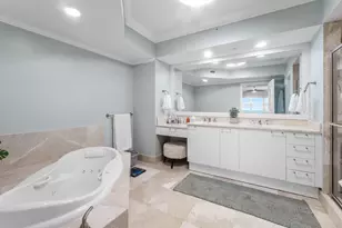 2640 Lake Shore Dr, Riviera Beach, FL 33404 - Photo 19