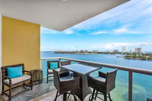 2640 Lake Shore Dr, Riviera Beach, FL 33404 - Photo 1