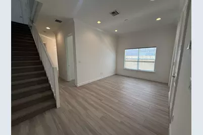 213 SW 11th Street #213, Fort Lauderdale, FL 33315 - Photo 5