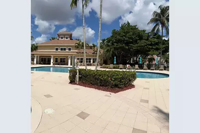 6426 Emerald Dunes Drive #205, West Palm Beach, FL 33411 - Photo 29
