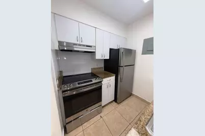 100 SW 10th Street #204, Fort Lauderdale, FL 33315 - Photo 5