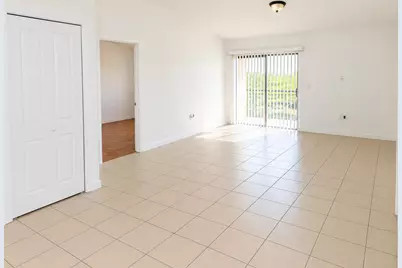5220 Via Hacienda Circle #212, Orlando, FL 32839 - Photo 5